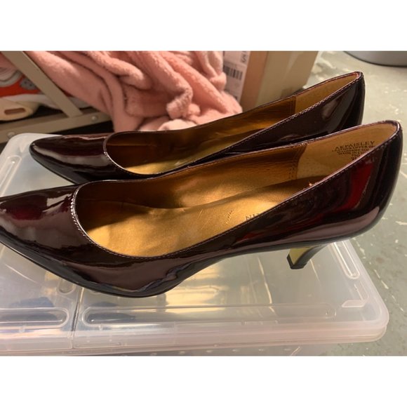 Anne Klein Womens Metallic Brownish Red Gold Pointed Heel Pumps Size 9M - Picture 2 of 7
